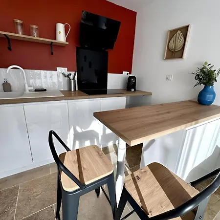 Cocon Du Luberon - Agreable T2 Charmant, Bien Situe