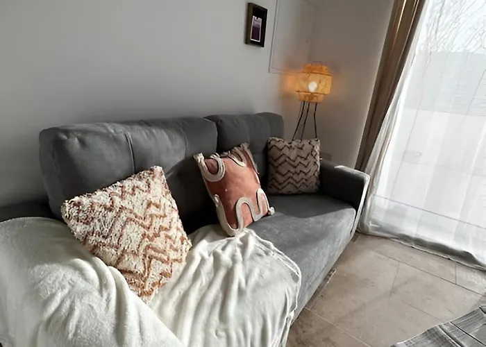 Cocon Du Luberon - Agreable T2 Charmant, Bien Situe 아파트 *